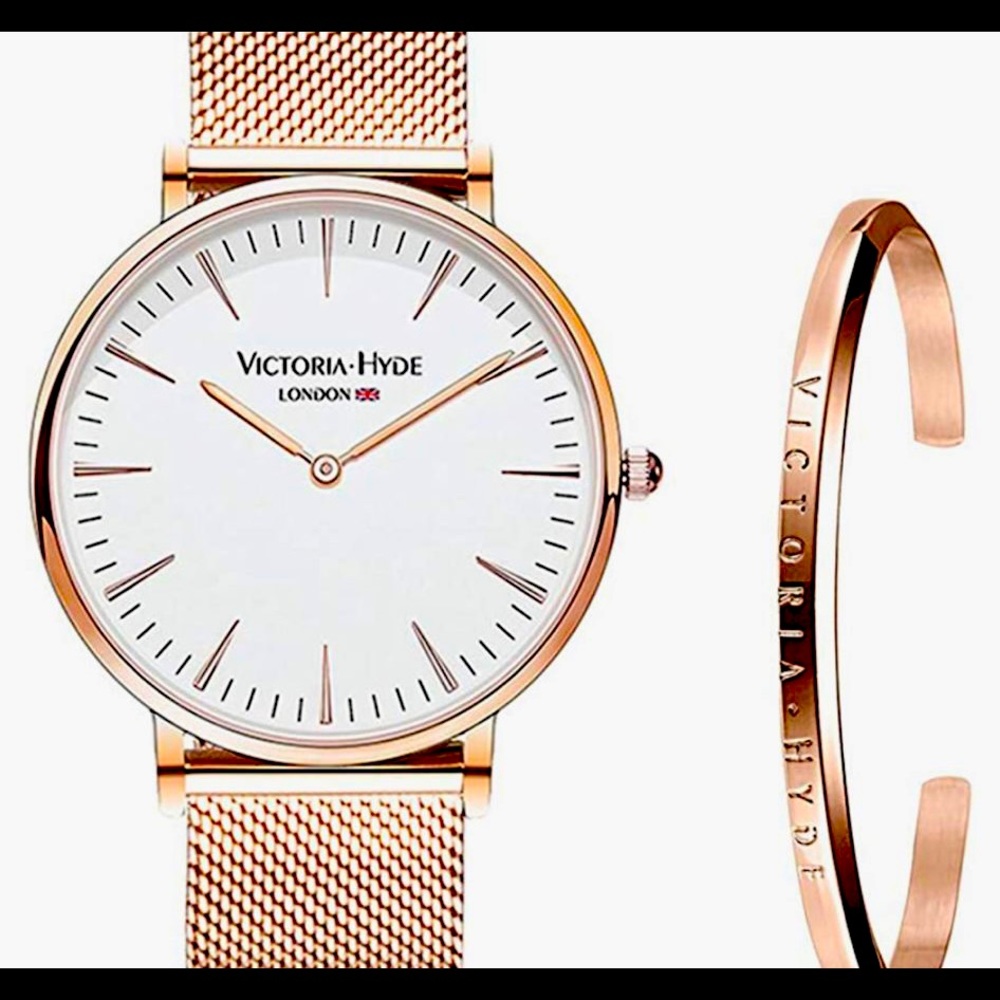 Victoria Hyde Wrist watch Unisex